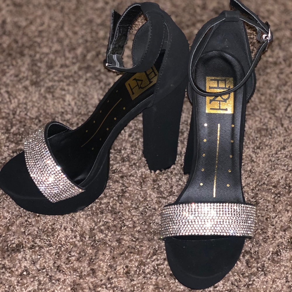 Windsor Black 6 inch High Heels